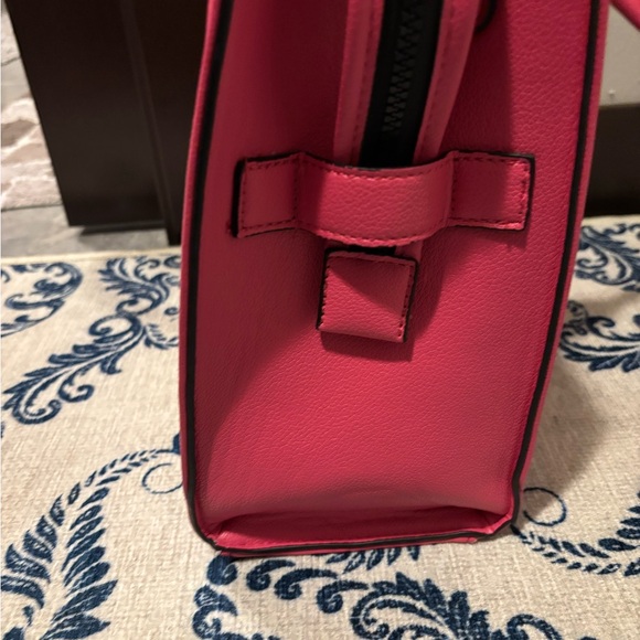 Wrangler Hot Pink Tote Bag - Picture 6 of 8
